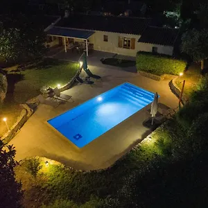https://mon-gineste.fr-provencehotel.com